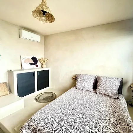 Appartement L'insaisi-sable, Piscine Et Parking Nîmes